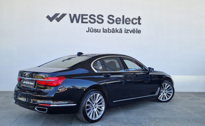 BMW 730