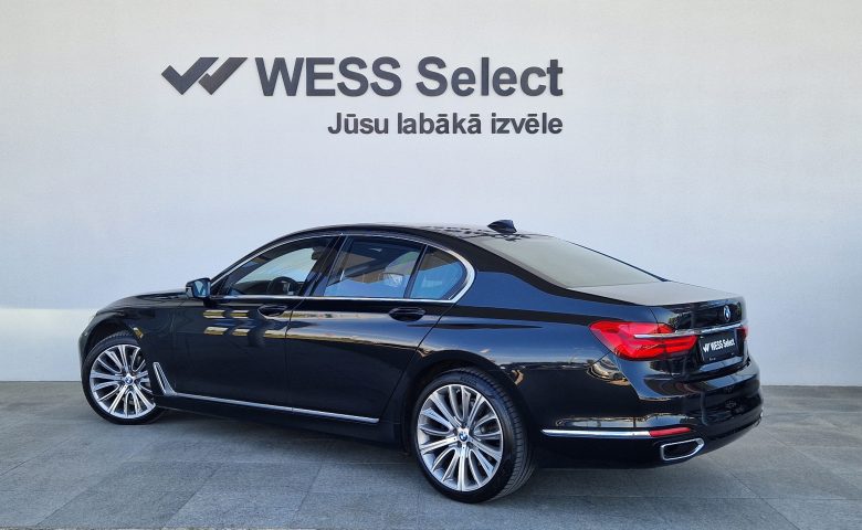 BMW 730