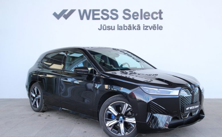 BMW iX