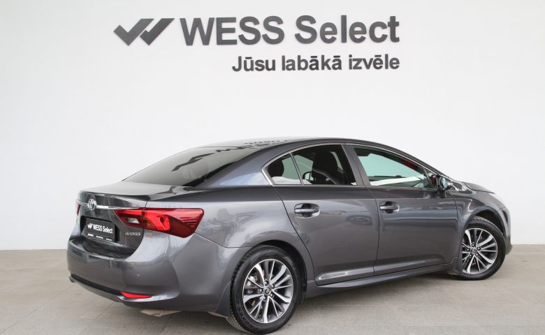 TOYOTA Avensis
