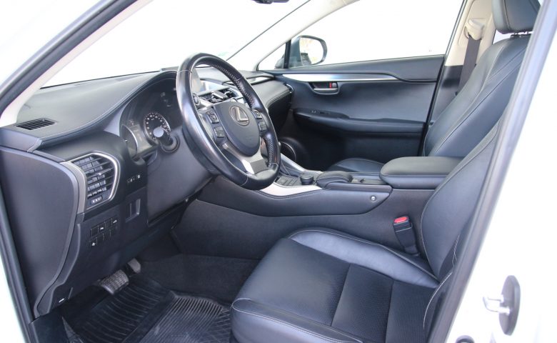 LEXUS NX300h