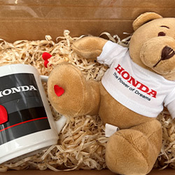 HONDA dāvanu komplekts <br><strong>35€</strong>